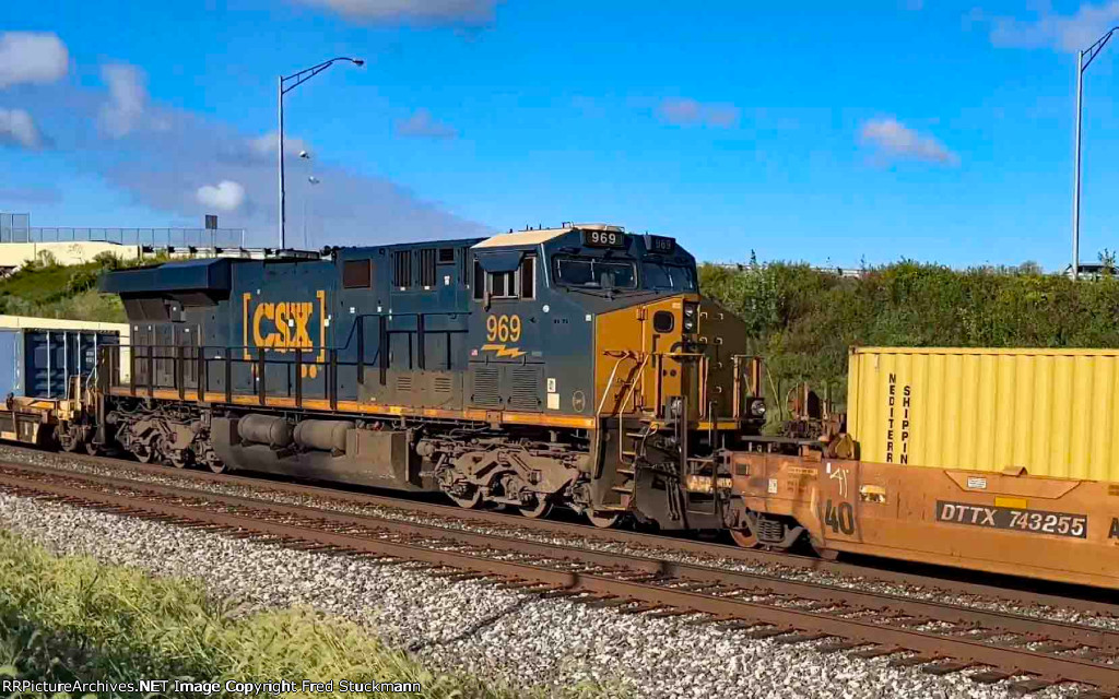 CSX 969